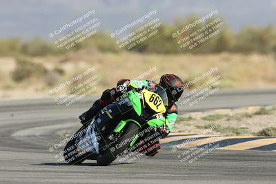 media/Oct-04-2025-CVMA (Sat) [[408bcdd6e4]]/Race 13-Amateur Supersport Open/